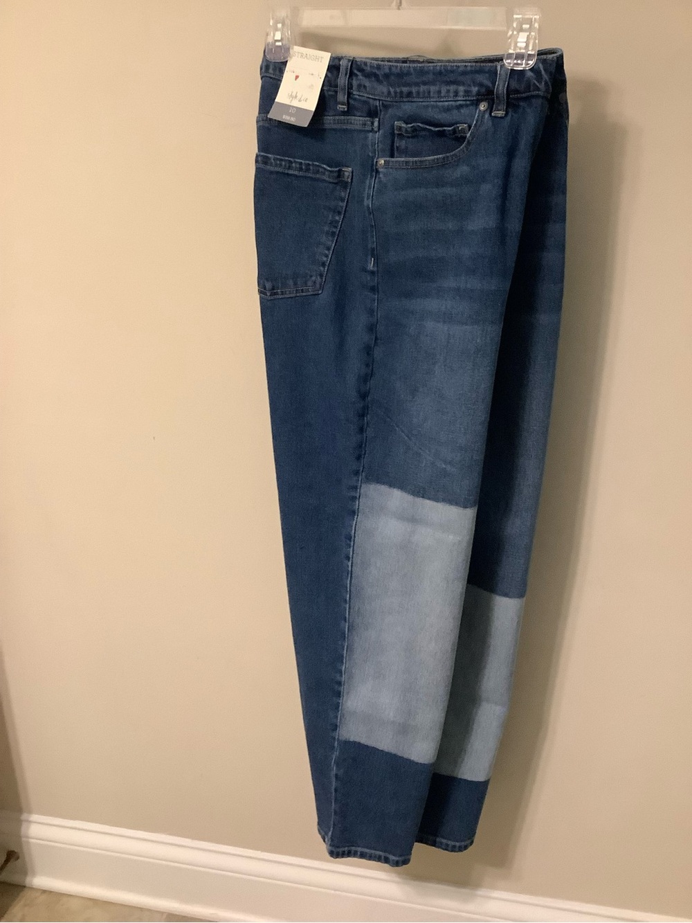 Vintage Women's Mom Jean Two-Tone Blue Shadow Wash High-Rise Jeans